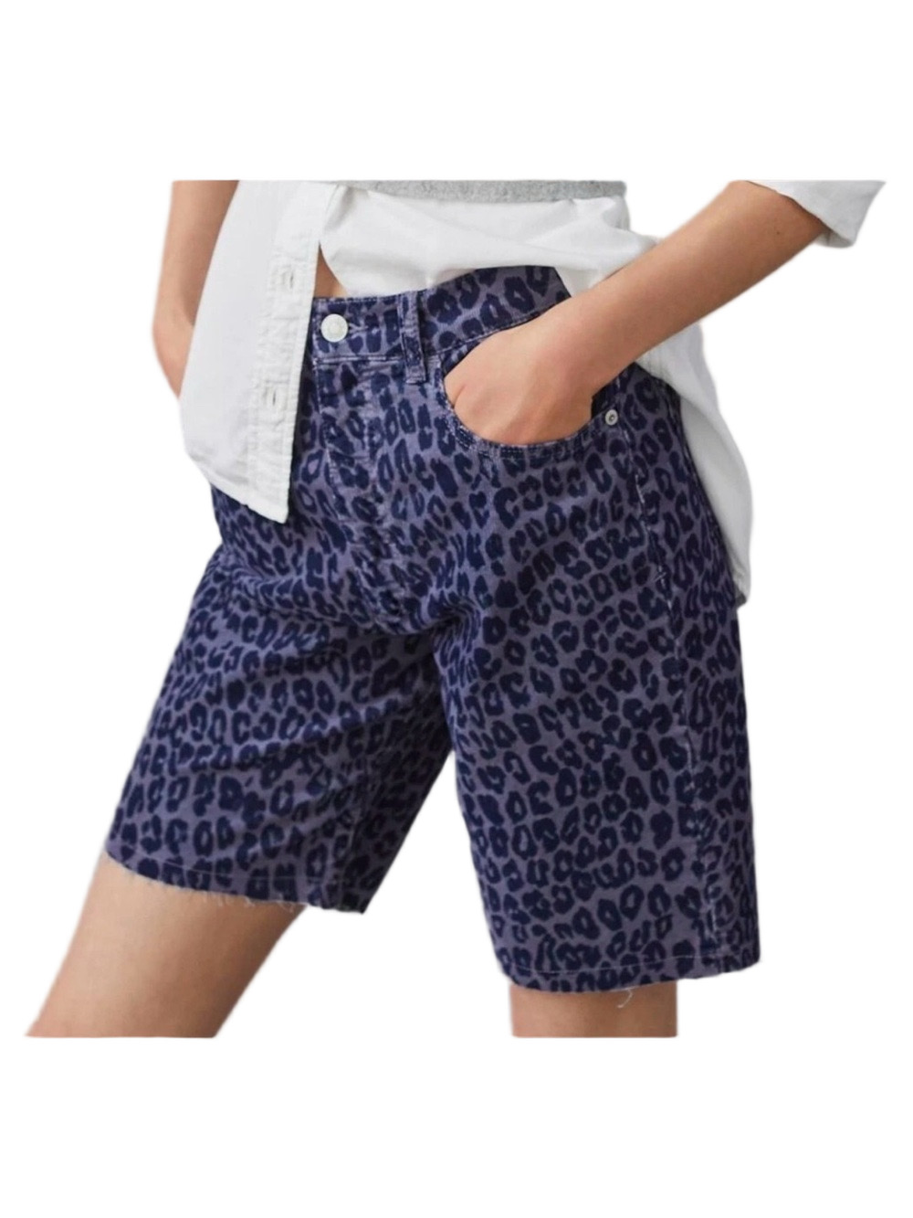 👒PILCRO Anthropologie Bermuda blue Leopard Print Denim shorts size 29 GUC